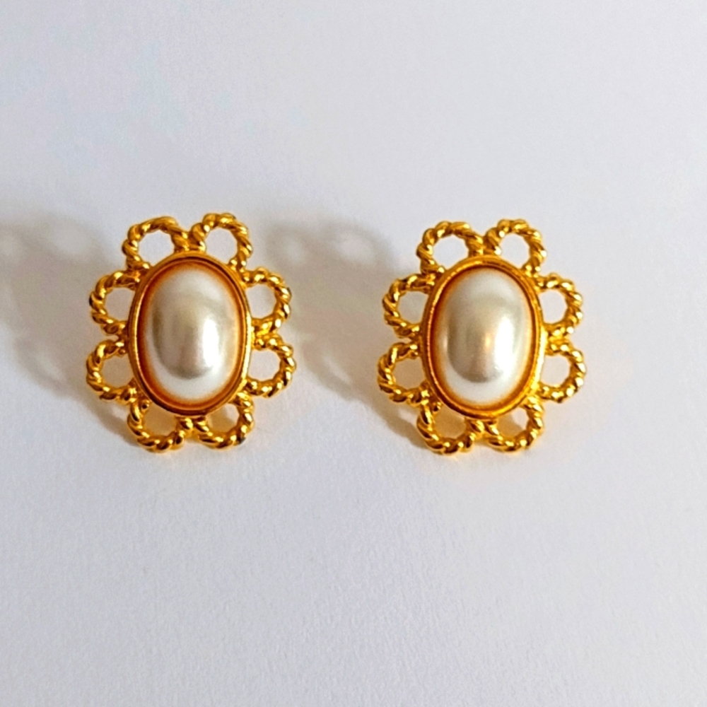 JS Gold Toned Faux Pearl Rope Earrings
